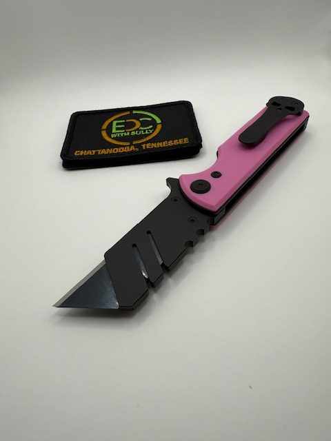 Chaves - C.H.U.B. Flipper Linerlock PVD Pink G-10